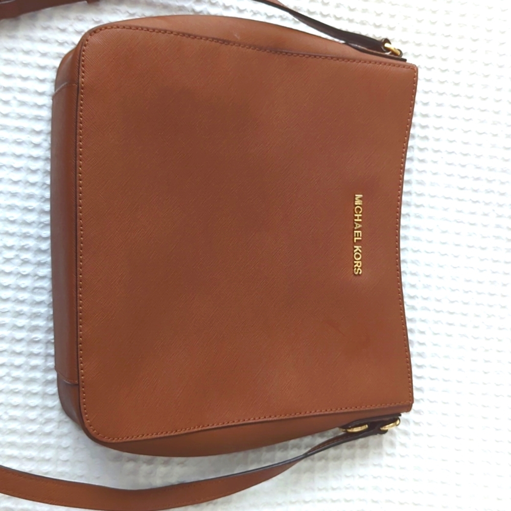 Michael Kors crossbody bag